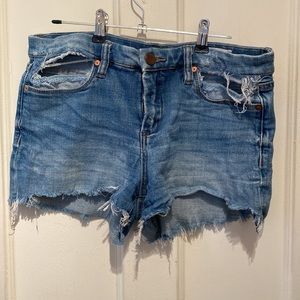 Blank NYC Tomboy Short (Size 28)